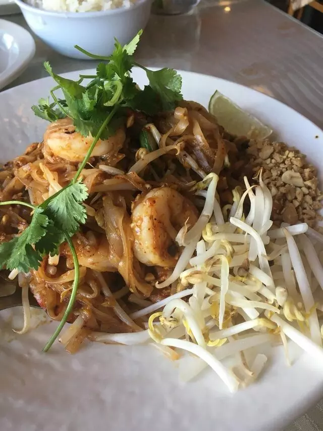 Jasmine Thai & Sushi House