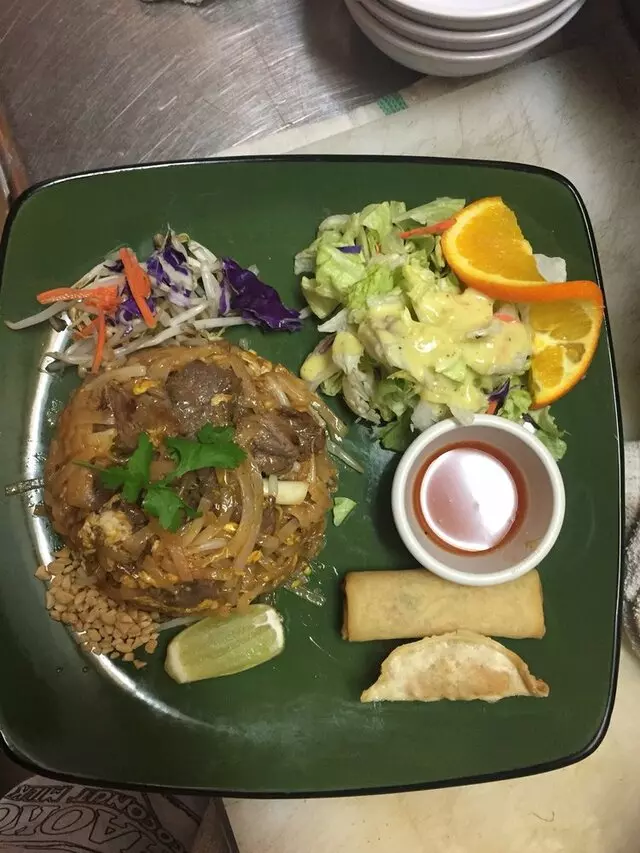 Jasmine Thai & Sushi House