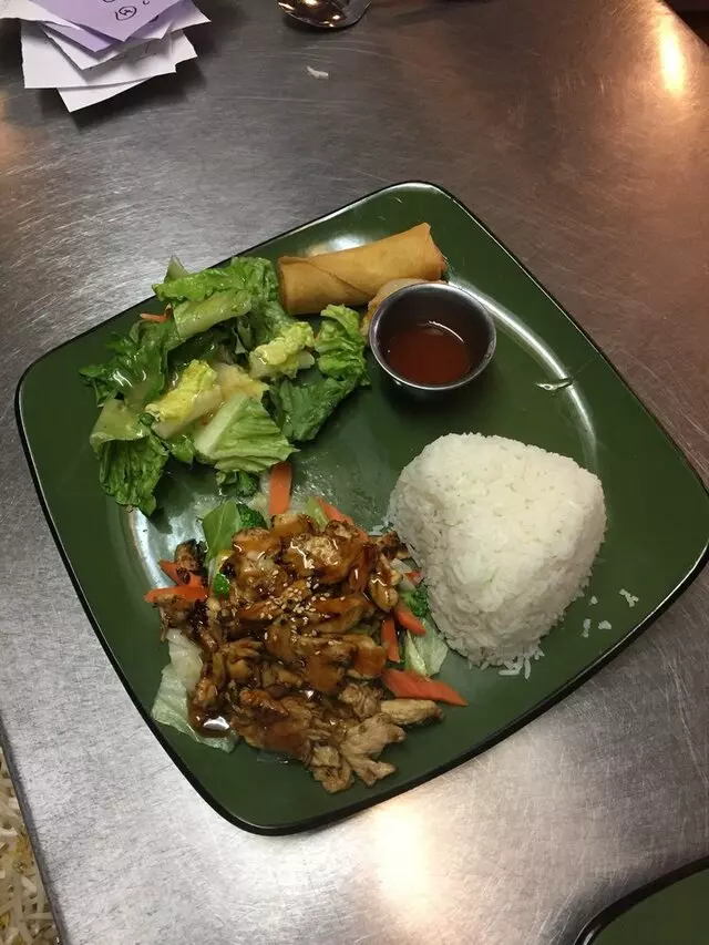 Jasmine Thai & Sushi House