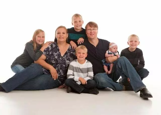 ABQ Insurance World
