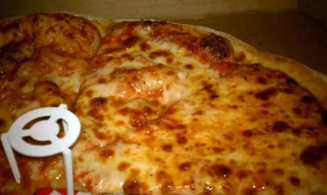 Gino’s New York Style Pizza