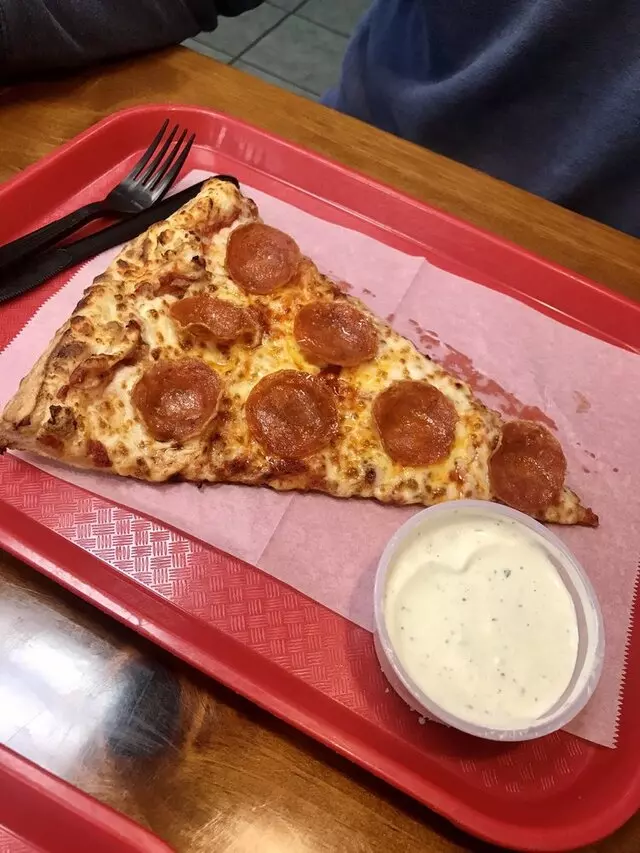 Amadeo’s Pizza & Subs