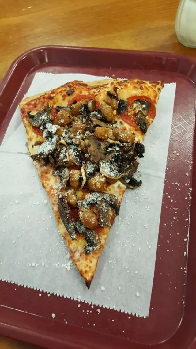 Amadeo’s Pizza & Subs
