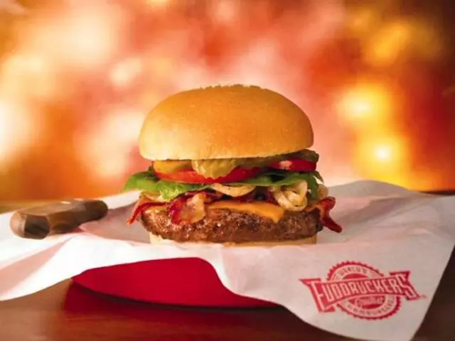 Fuddruckers