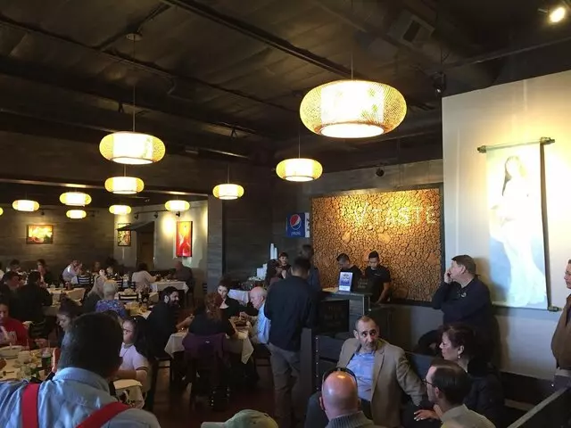 Viet Taste