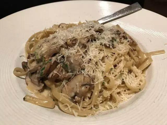 California Pizza Kitchen