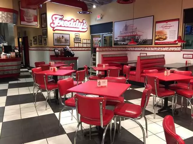Freddy’s Frozen Custard & Steakburgers