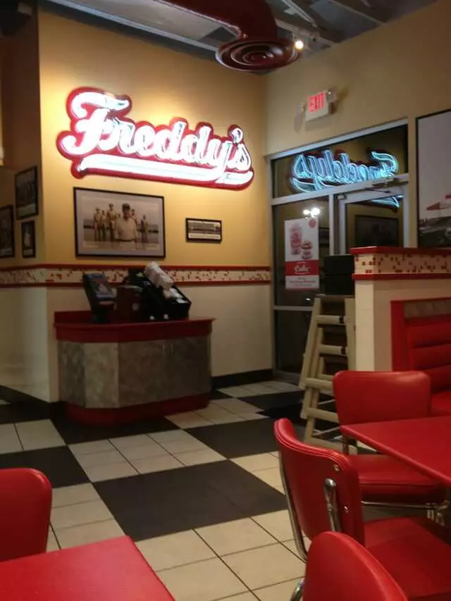 Freddy’s Frozen Custard & Steakburgers