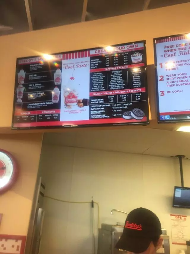 Freddy’s Frozen Custard & Steakburgers