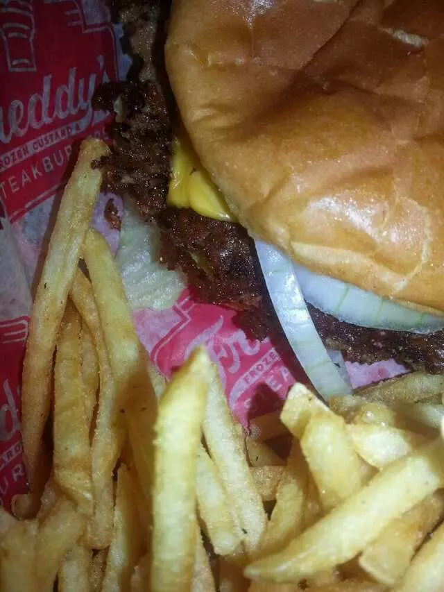 Freddy’s Frozen Custard & Steakburgers