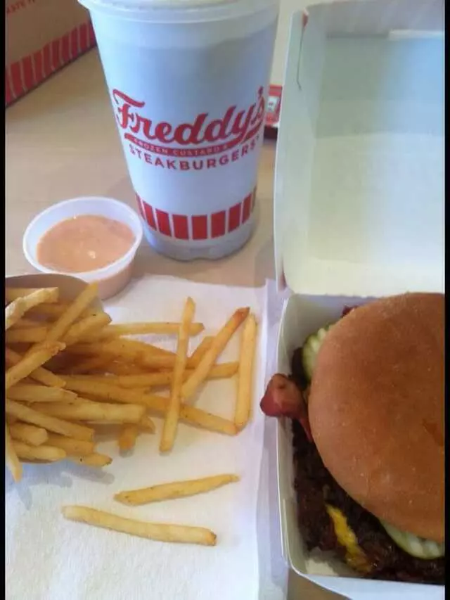 Freddy’s Frozen Custard & Steakburgers