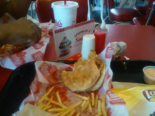 Freddy’s Frozen Custard & Steakburgers