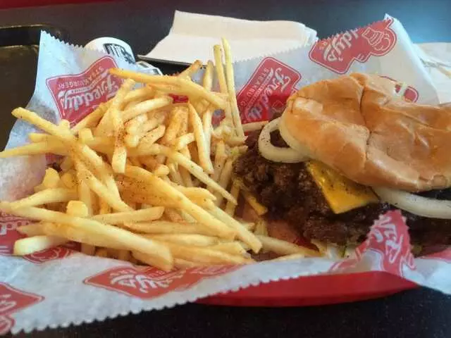 Freddy’s Frozen Custard & Steakburgers