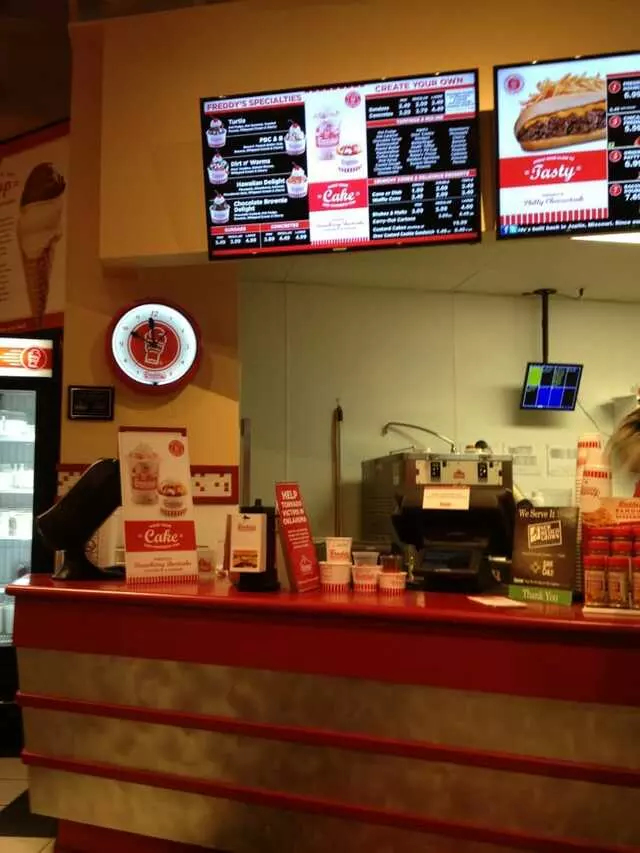 Freddy’s Frozen Custard & Steakburgers