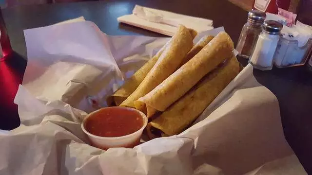 Spectators Sports Bar & Grill