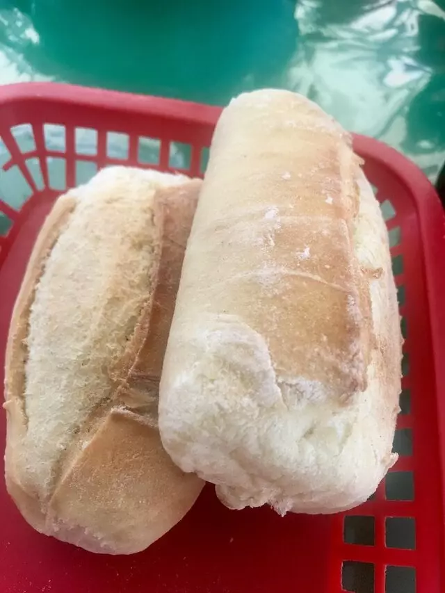 Helen&apos;s Bakery