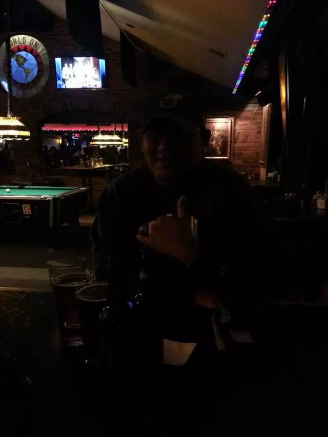 Billy’s Long Bar