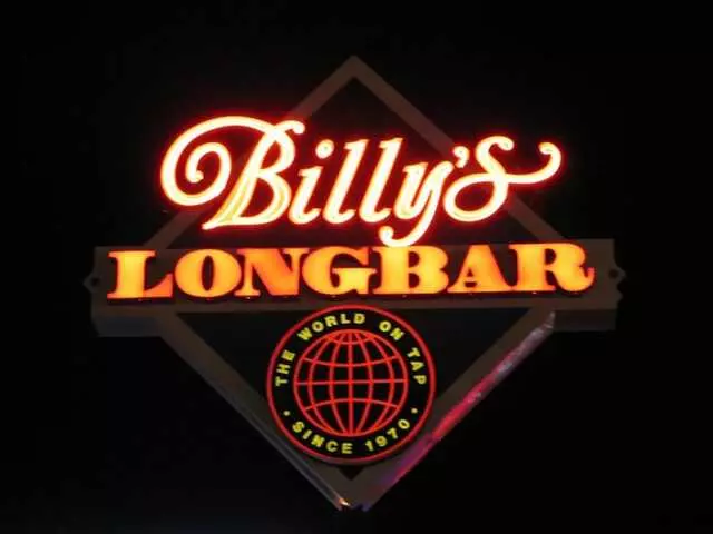 Billy’s Long Bar