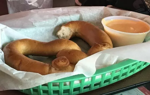 Billy’s Long Bar