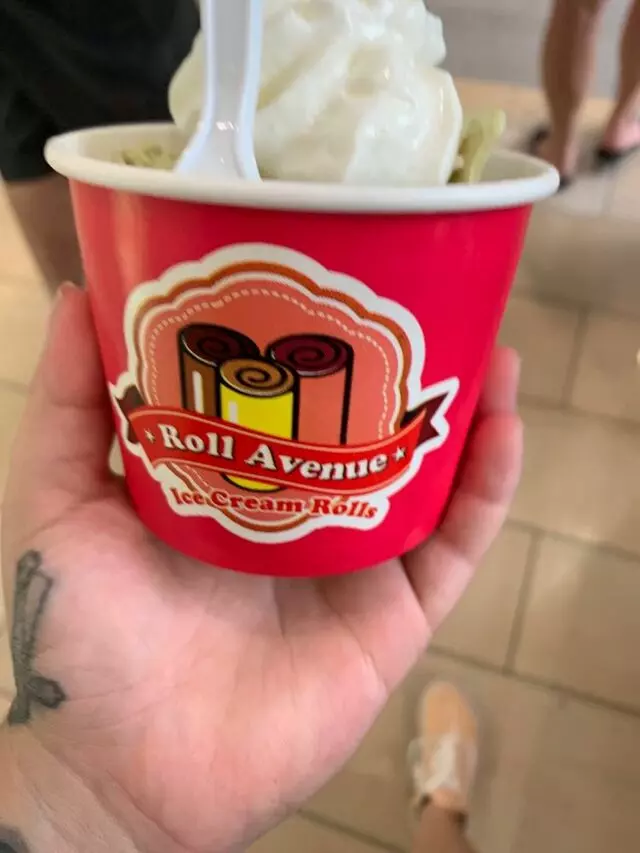 Roll Avenue