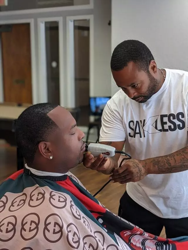All Eyes On Me Barber shop