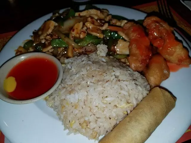 Rising Star Chinese Eatery