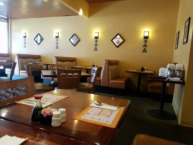 Rising Star Chinese Eatery