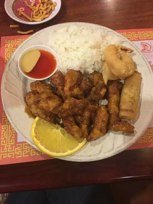 Rising Star Chinese Eatery