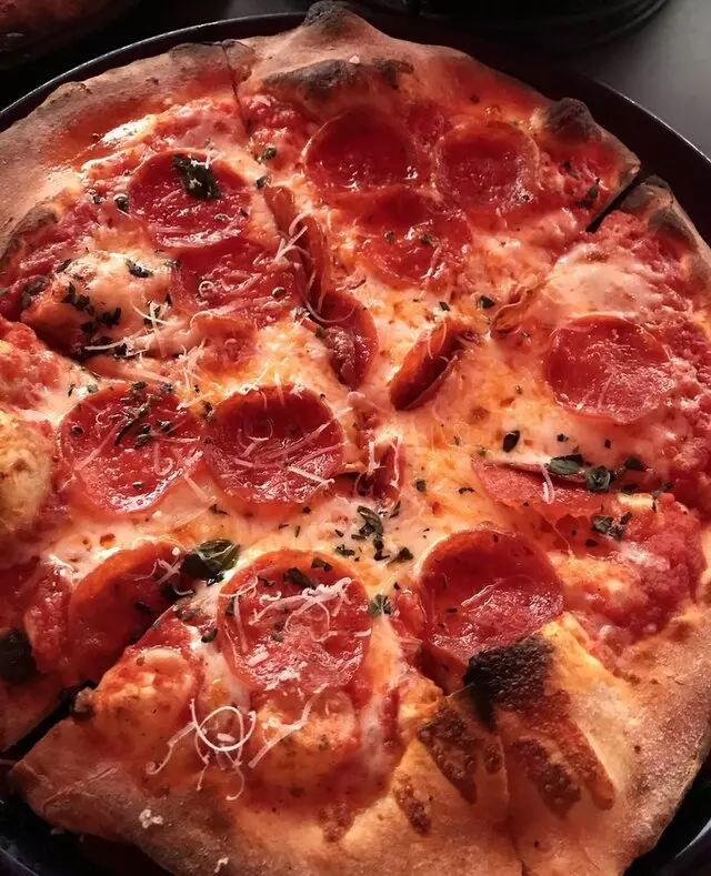 Il Vicino Wood Oven Pizza