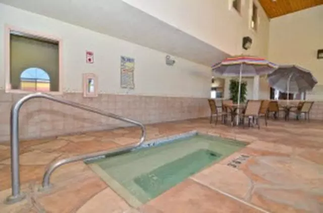 Americas Best Value Inn & Suites