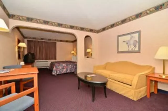 Americas Best Value Inn & Suites