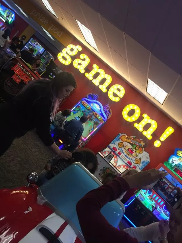 Peter Piper Pizza