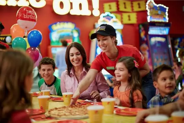 Peter Piper Pizza