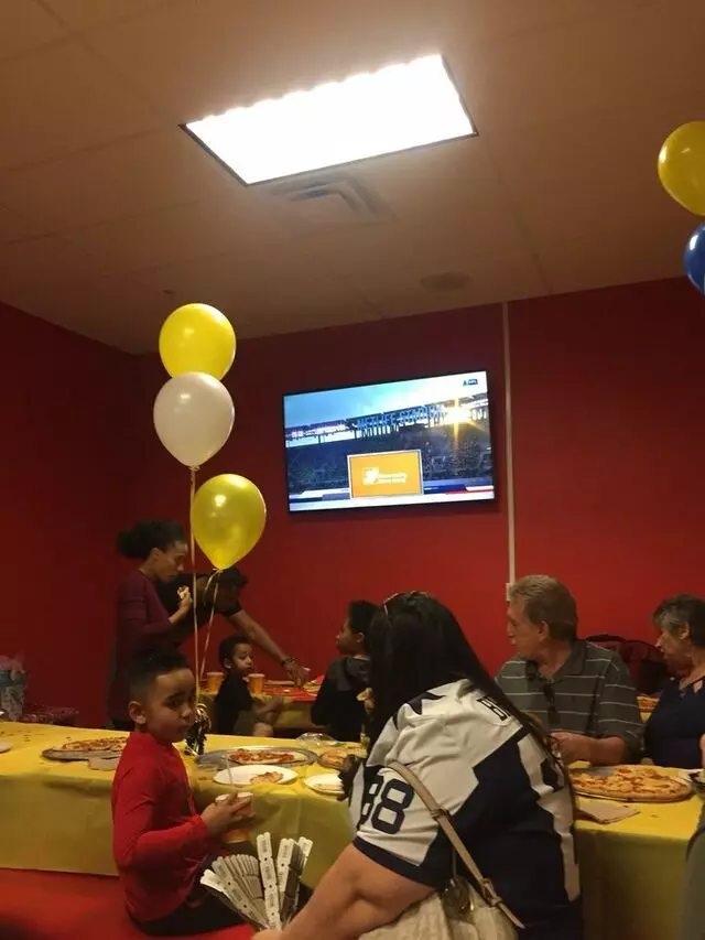 Peter Piper Pizza