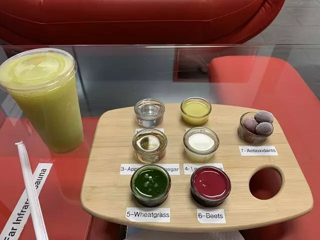 Beets  Juice  Bar  &  Cafe