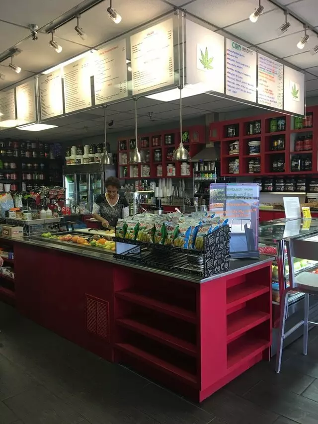 Beets  Juice  Bar  &  Cafe