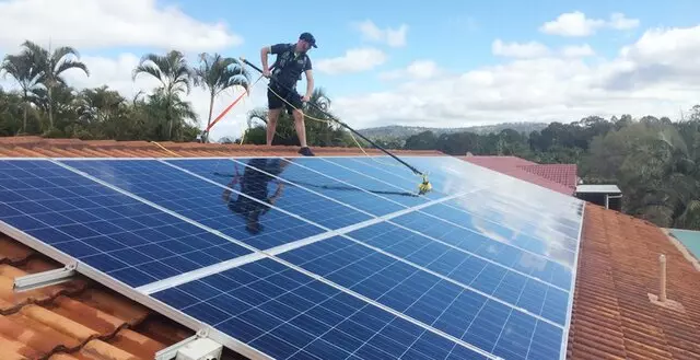 Acro Clean Window and Screen