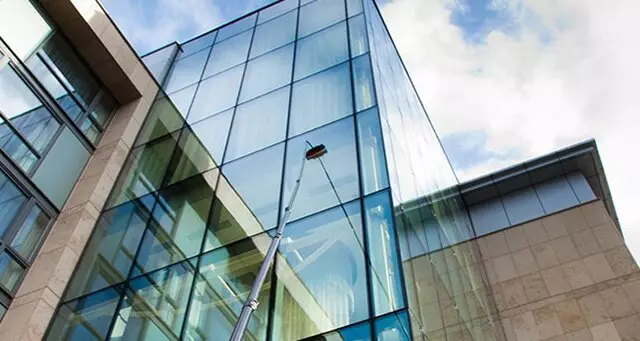 Acro Clean Window and Screen