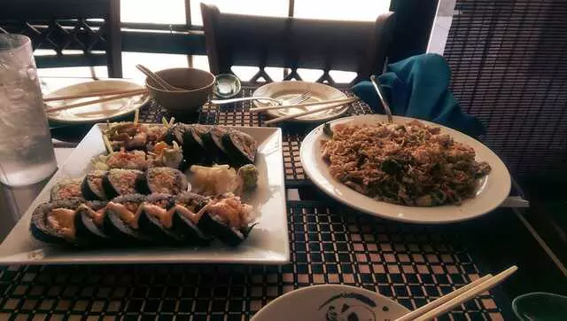 Sakura Sushi