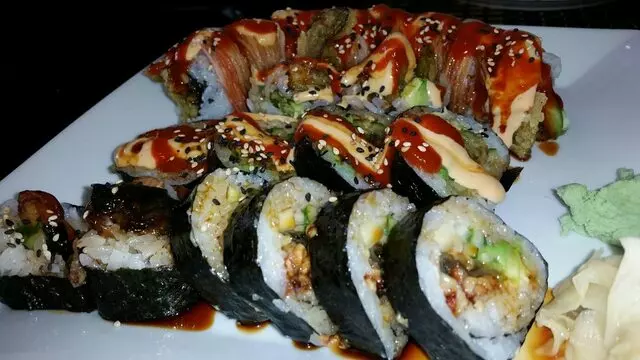 Sakura Sushi