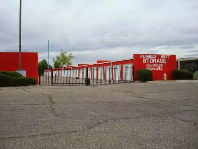Alameda West Storage