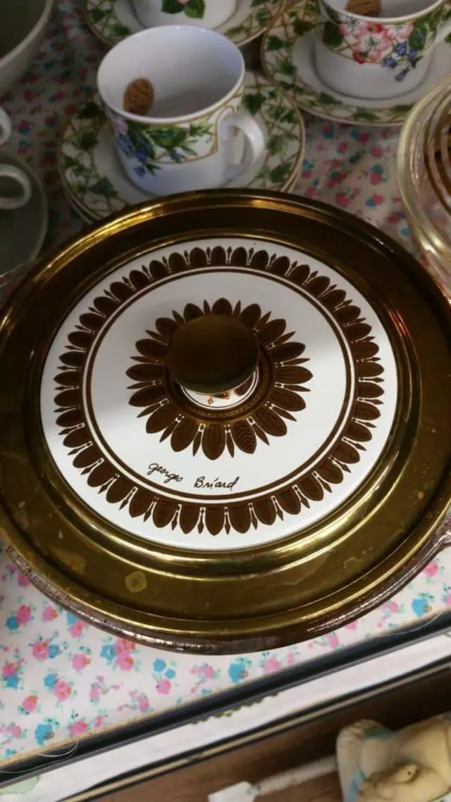 Antiques & Things!