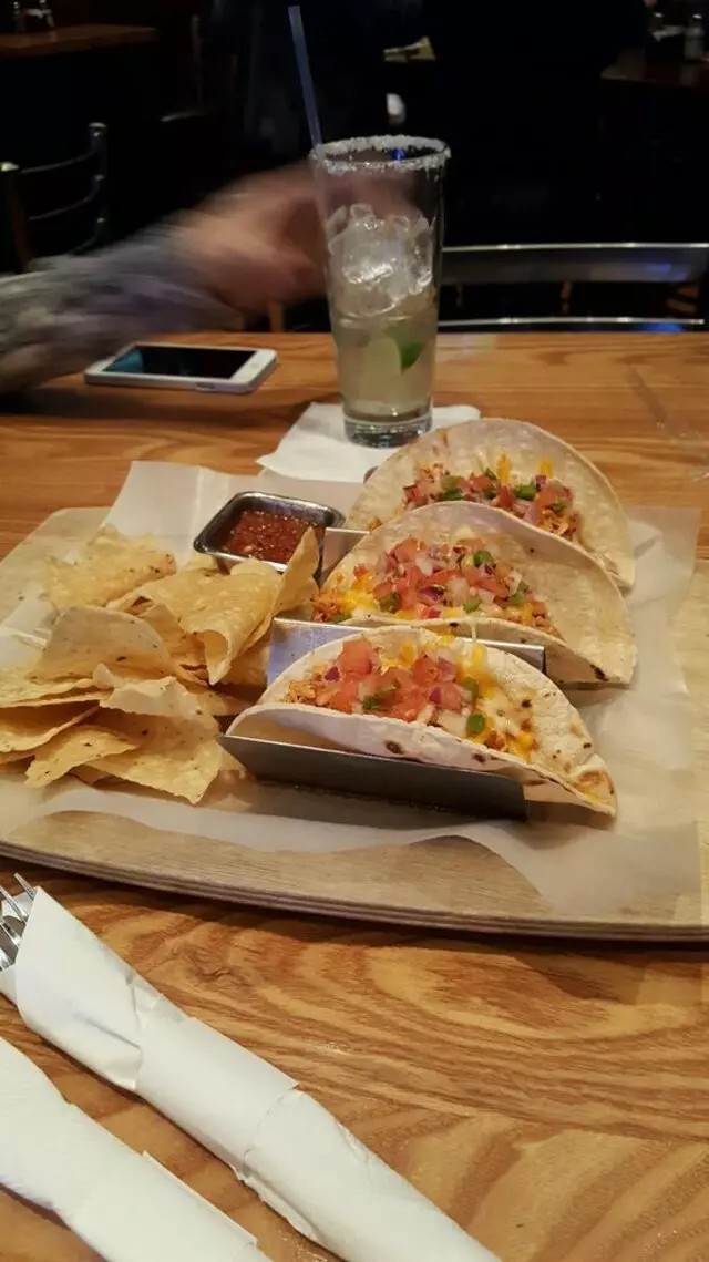 Fox & Hound Pub & Grill