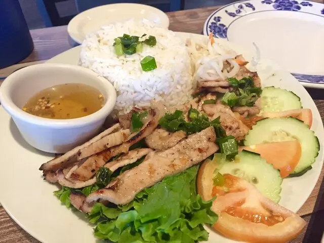 Mr Pho