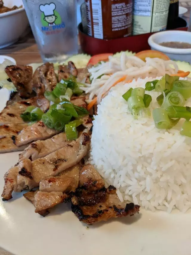 Mr Pho