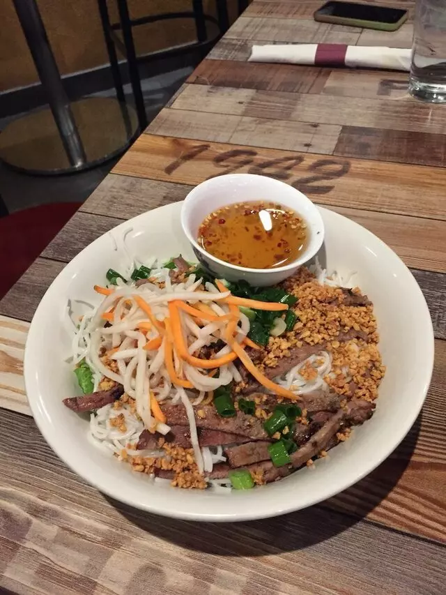 Mr Pho
