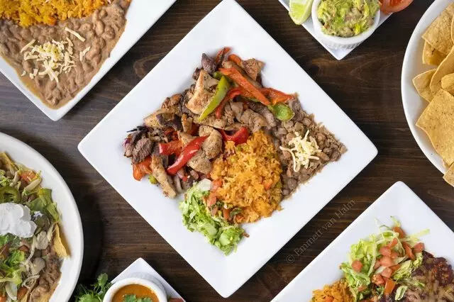 Jinja Bar & Bistro