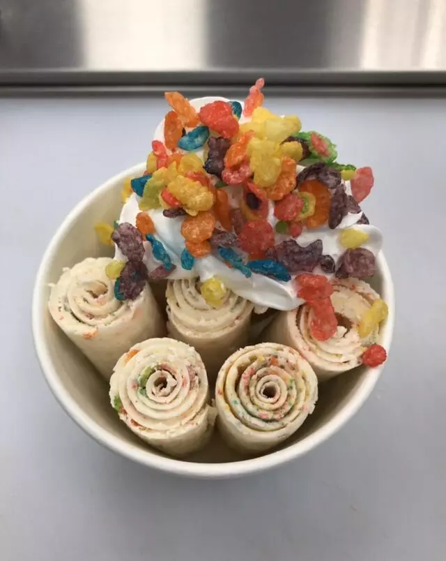 Roll N Dash Ice Cream