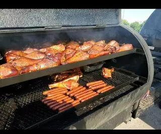 Smoking wet bbq