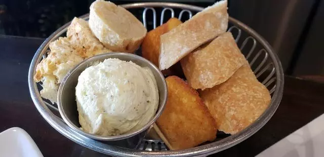 Artichoke Cafe